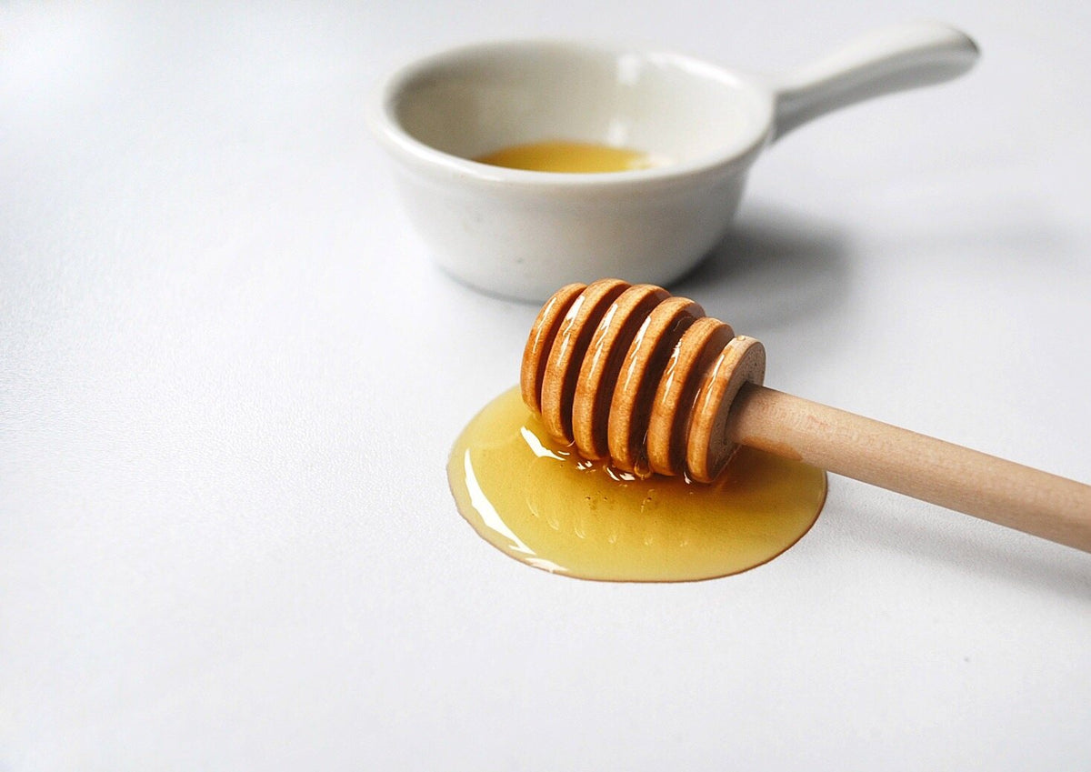 Honey Health Benefits: Manuka, Raw and How to Find It