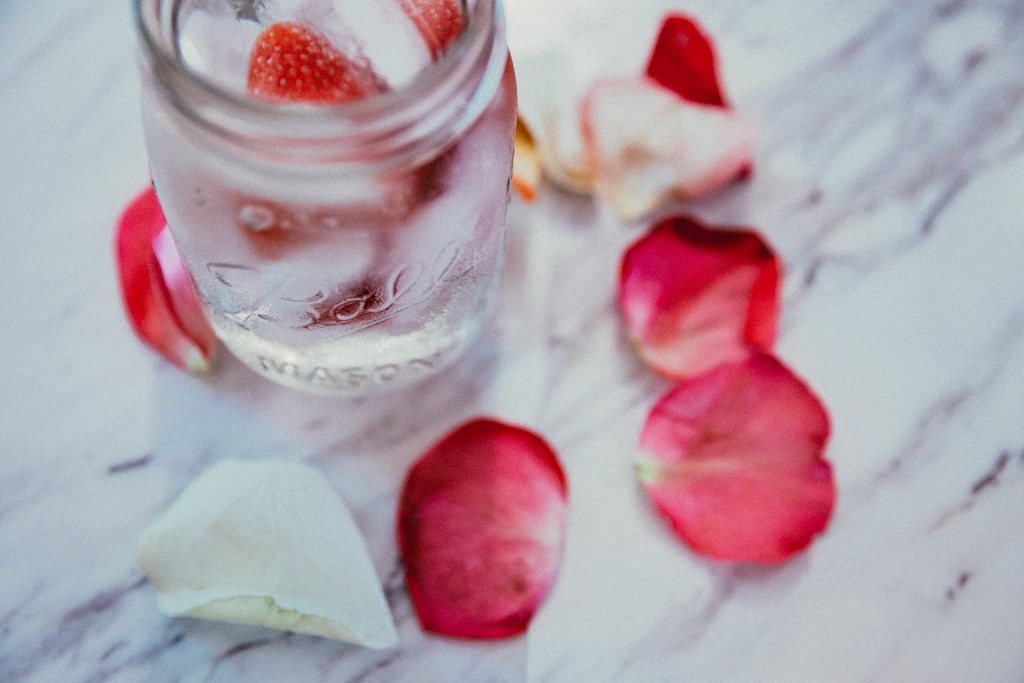 Water For Weight Loss: Are All Zero-Calorie Beverages Equal?