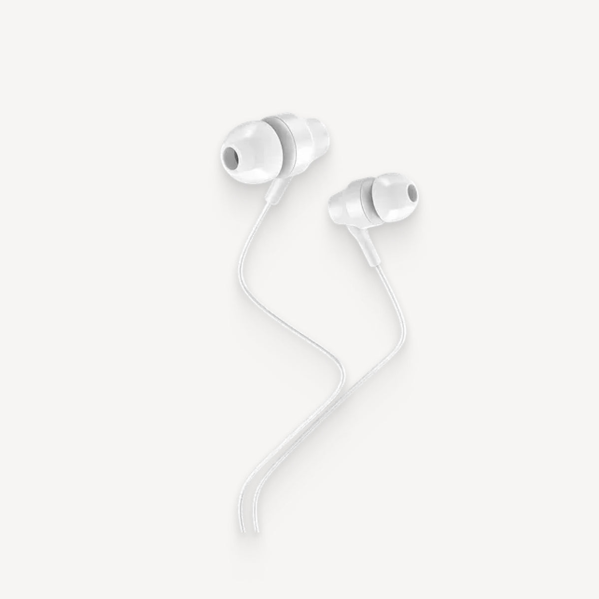 BeamO — Witte bedrade oordopjes — Bovenaanzicht op effen witte achtergrond, twee in-ear oordopjes met zachte dopjes en kabel — wit, bedraad, in-ear, close-up