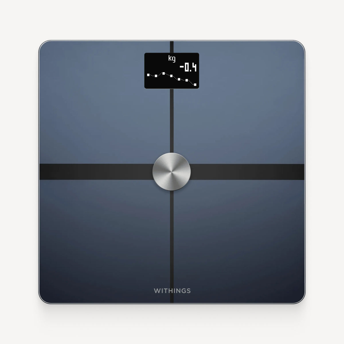 Withings Body+ — Schwarz — Draufsicht auf neutralem Hintergrund, schwarze Smart-Waage mit OLED-Display, das ein Trenddiagramm mit −0,4 kg anzeigt — einfacher Hintergrund, frontal, Display ein