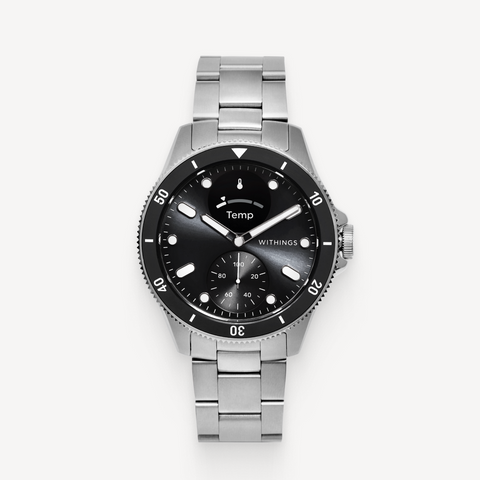 ScanWatch Healthmaster — Noir 42mm — Vue de face sur fond blanc, boîtier en acier inoxydable argenté, cadran noir avec sous-cadran et indicateur Temp — face avant, bracelet acier, fond uni